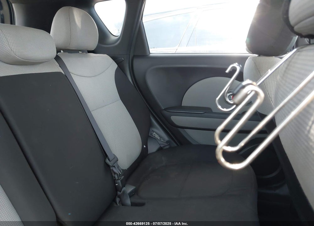 2015 KIA SOUL VIN: KNDJN2A25F7216766