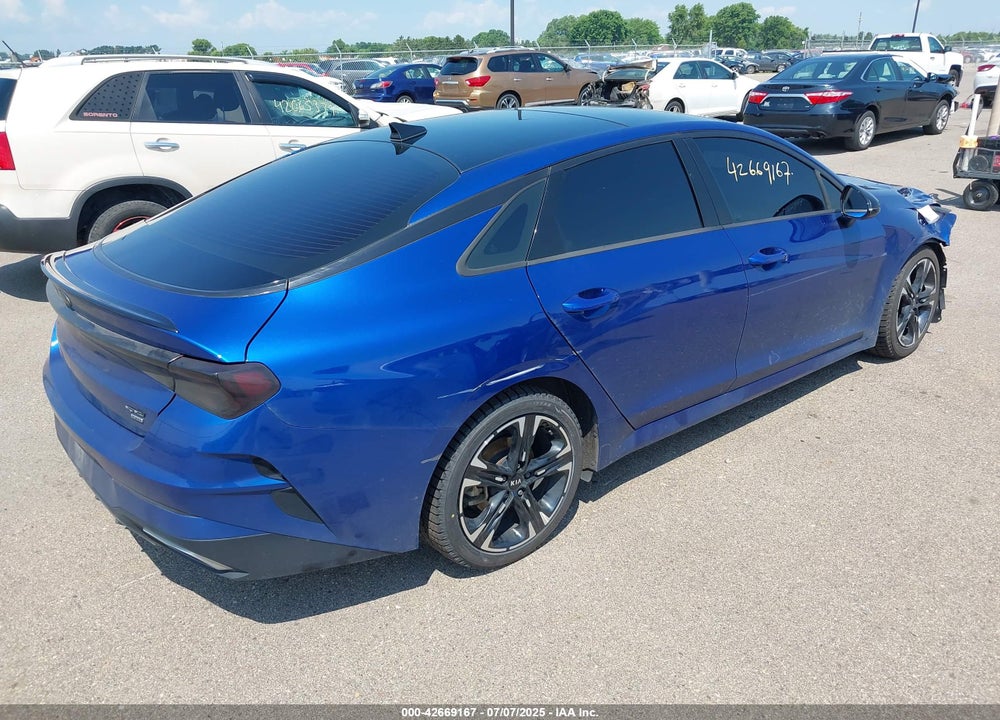 2021 KIA K5 VIN: 5XXG64J26MG054038
