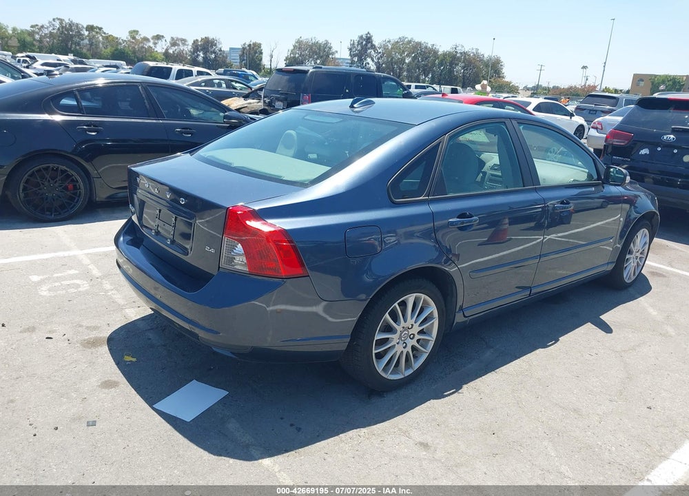 2010 VOLVO S40 VIN: YV1390MS6A2490524