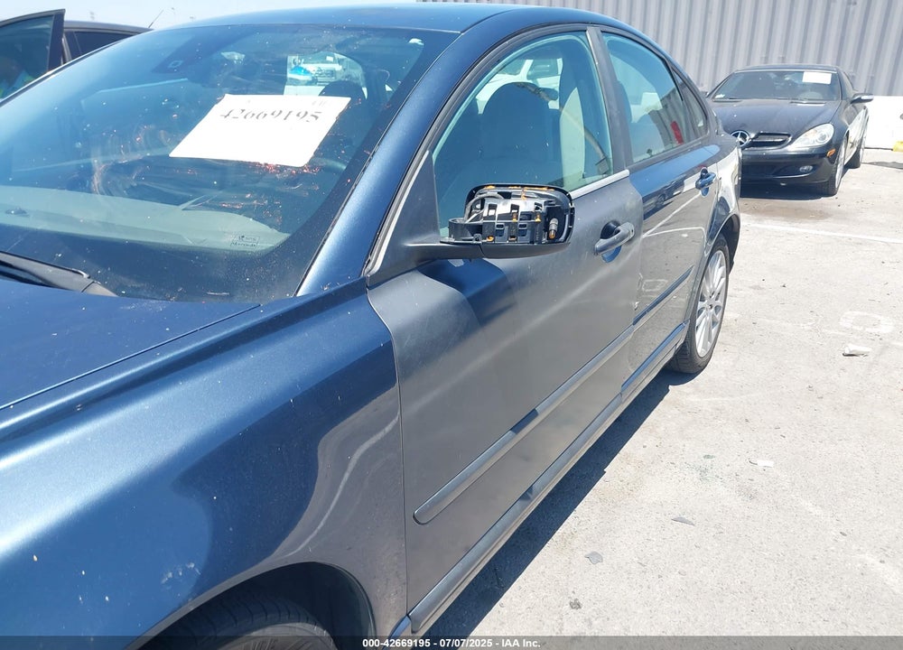 2010 VOLVO S40 VIN: YV1390MS6A2490524