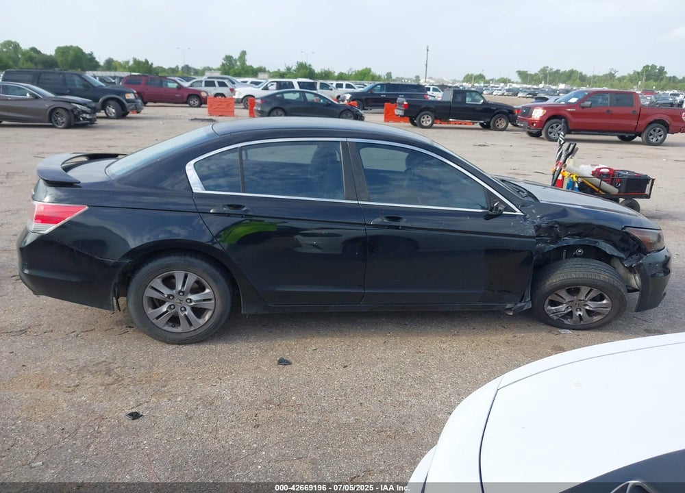2011 HONDA ACCORD VIN: 1HGCP2F69BA132611