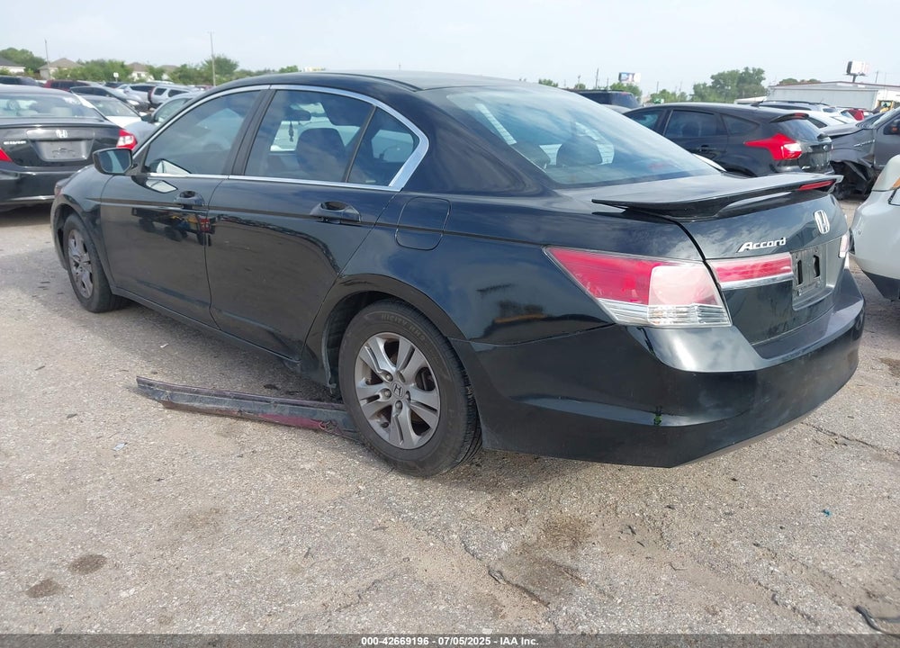 2011 HONDA ACCORD VIN: 1HGCP2F69BA132611