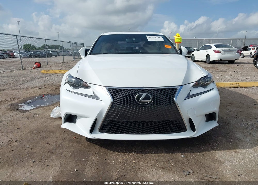 2016 LEXUS IS 350 VIN: JTHCE1D24G5011594