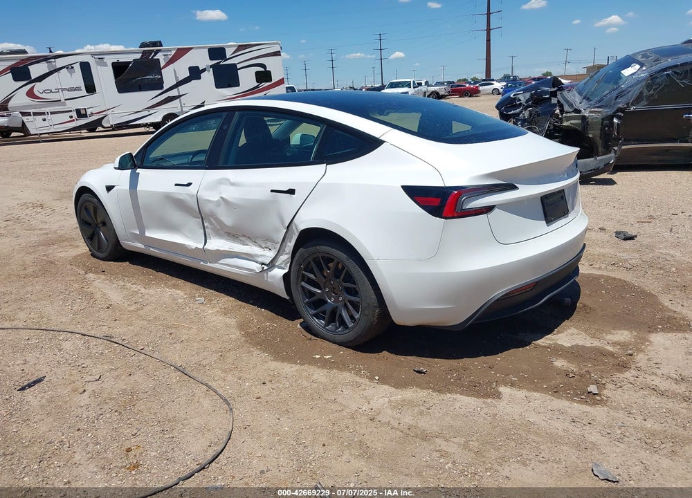 2024 TESLA MODEL 3 LONG RANGE DUAL MOTOR ALL-WHEEL DRIVE/REAR-WHEEL DRIVE VIN: 5YJ3E1EAXRF757802