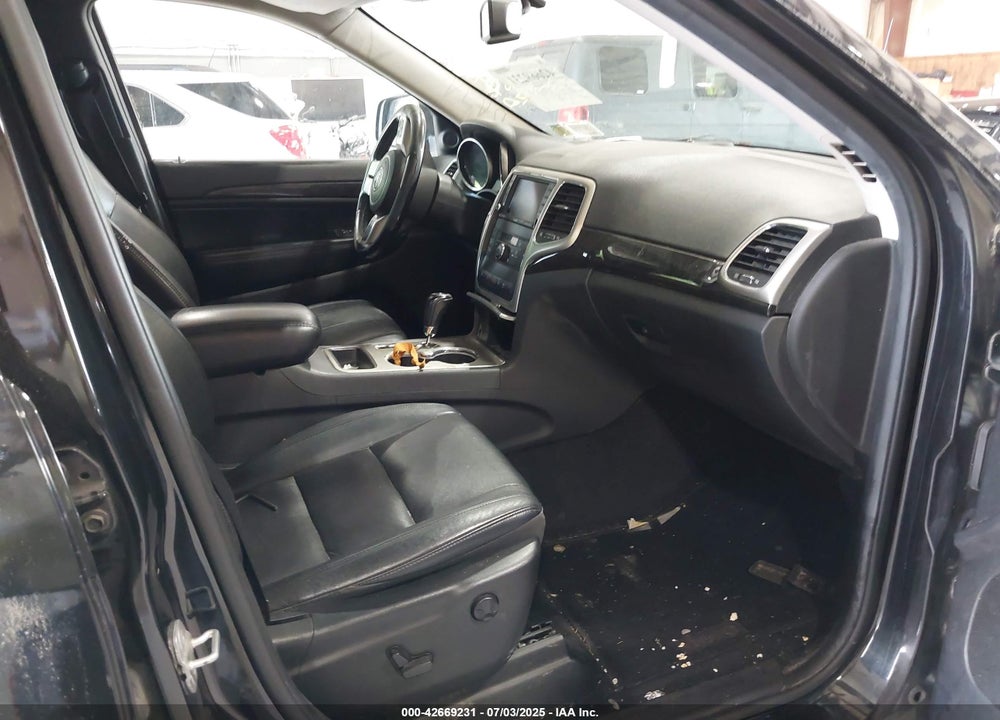 2012 JEEP GRAND CHEROKEE VIN: 1C4RJFAG6CC329047