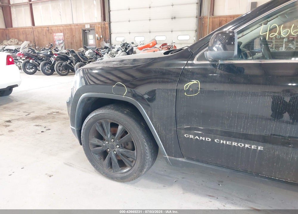 2012 JEEP GRAND CHEROKEE VIN: 1C4RJFAG6CC329047