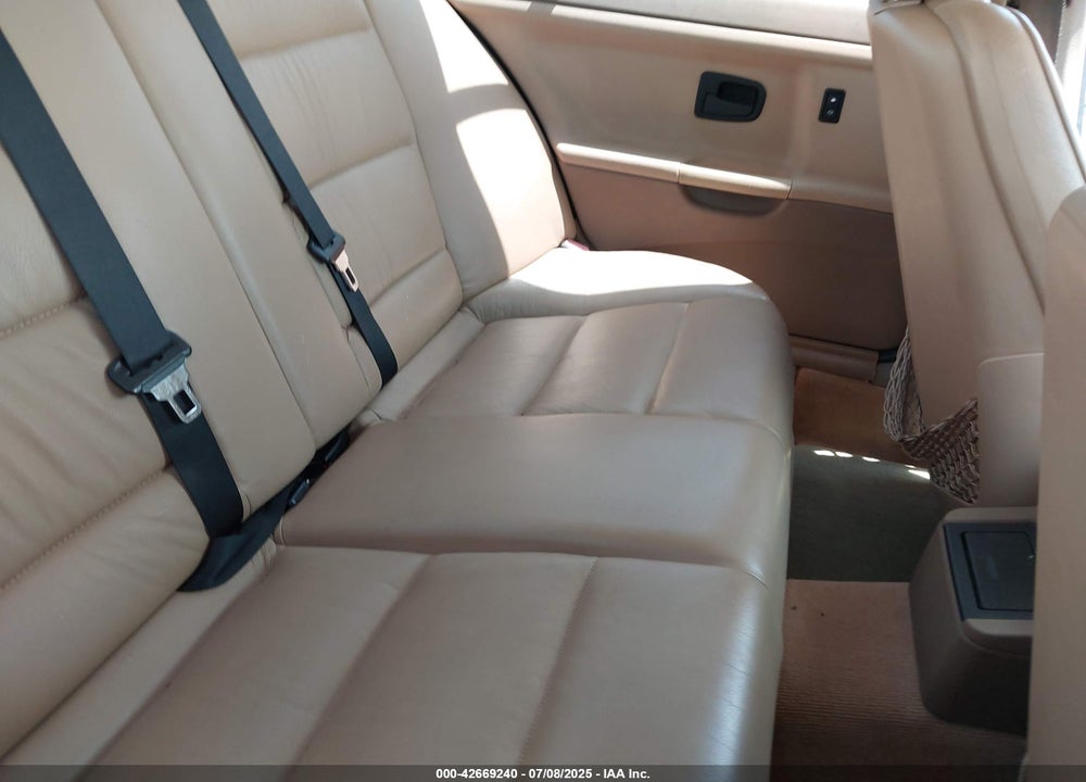 1994 BMW 325 I AUTOMATIC VIN: WBACB4322RFM10639