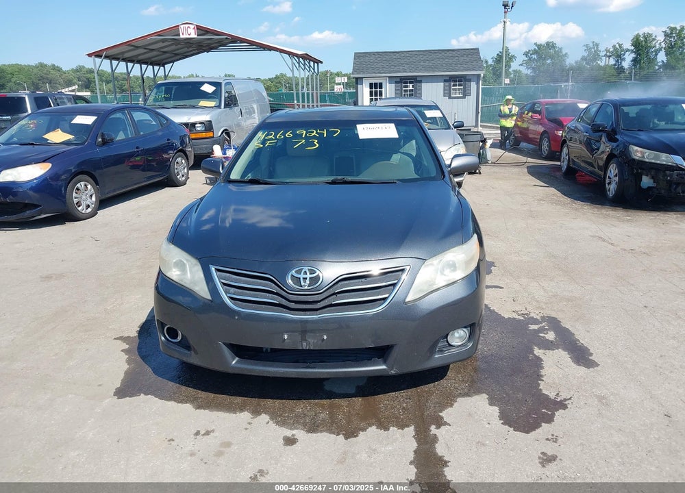 2011 TOYOTA CAMRY XLE VIN: 4T1BF3EK3BU645056