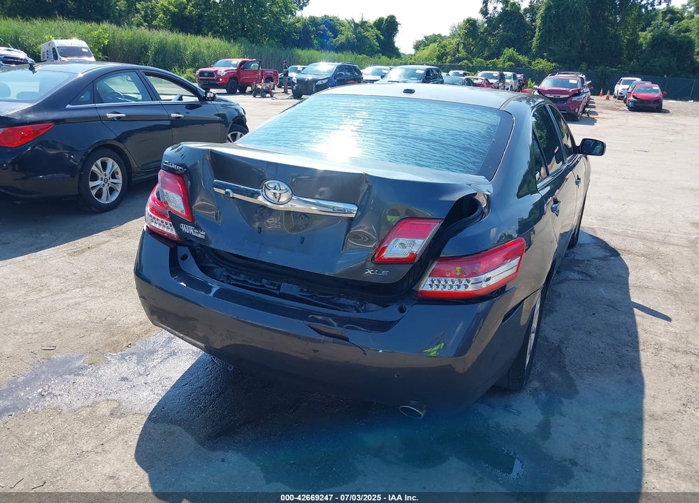 2011 TOYOTA CAMRY XLE VIN: 4T1BF3EK3BU645056