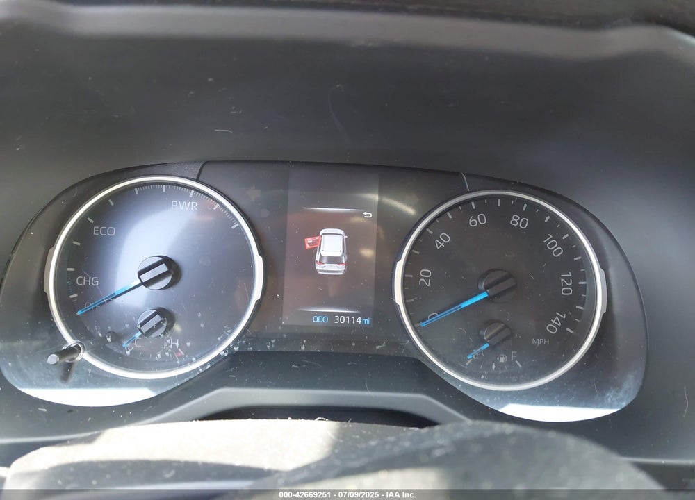 2022 TOYOTA RAV4 HYBRID VIN: JTMRWRFV7ND157084