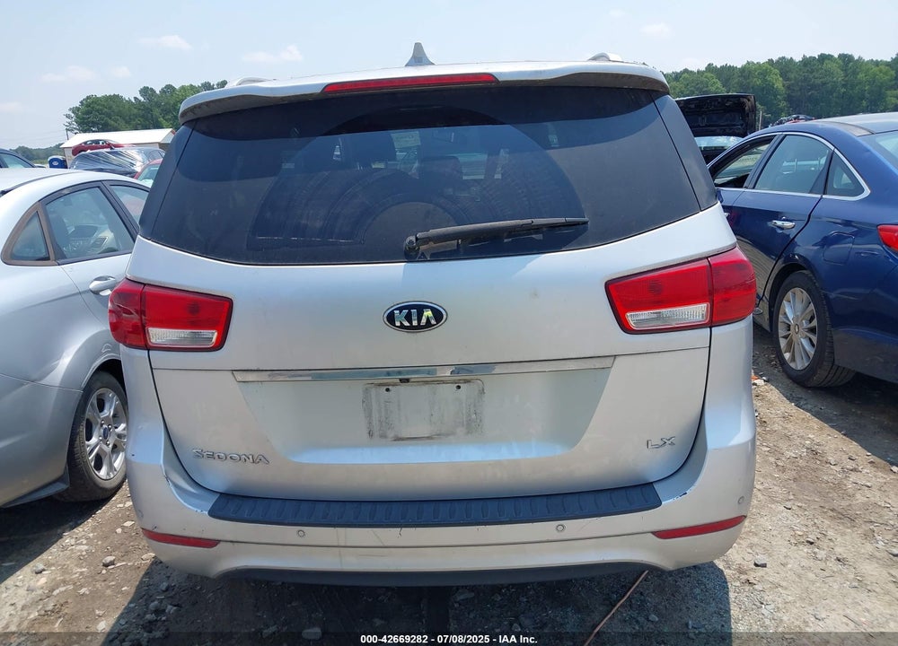 2016 KIA SEDONA VIN: KNDMB5C19G6209824