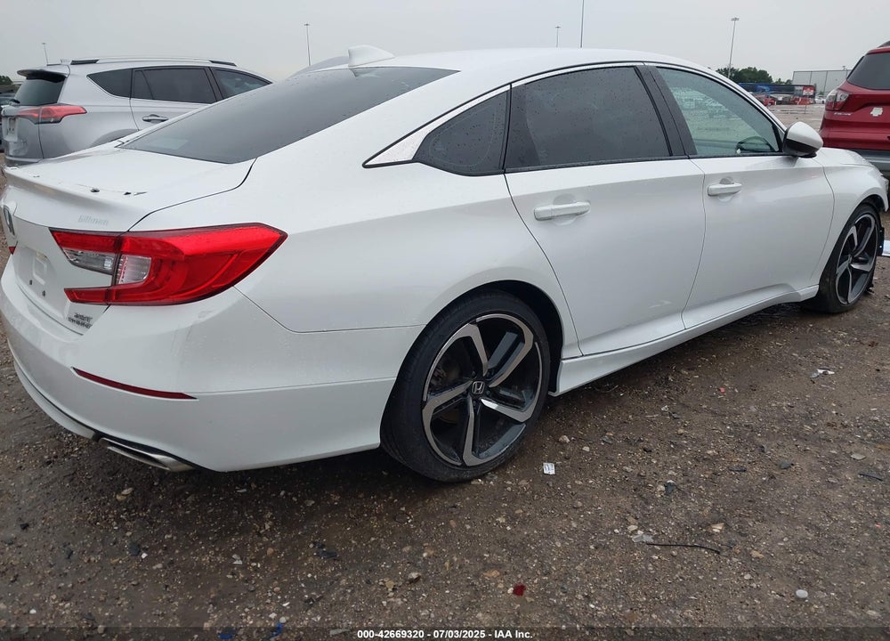 2018 HONDA ACCORD VIN: 1HGCV2F3XJA003206