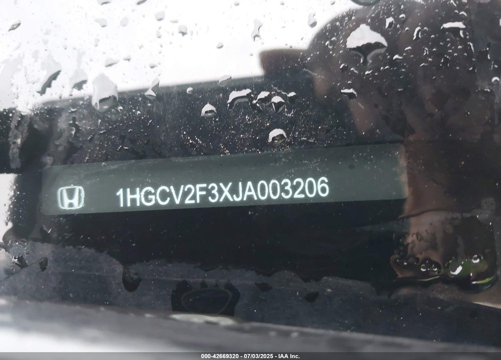 2018 HONDA ACCORD VIN: 1HGCV2F3XJA003206