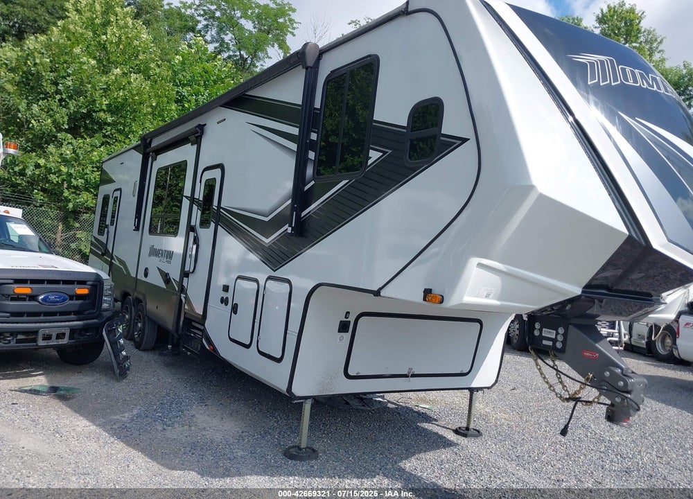 2023 GRAND DESI MOMENTUM VIN: 573FM4225P1218839