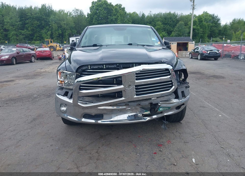 2016 RAM 1500 VIN: 1C6RR7GT8GS390650