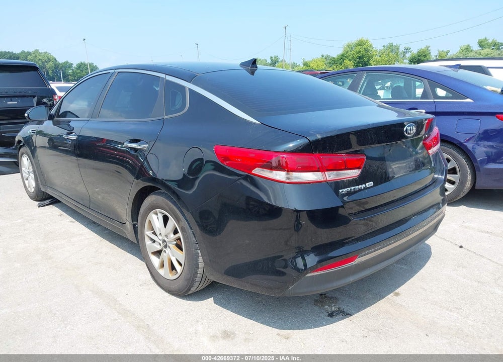 2016 KIA OPTIMA VIN: 5XXGT4L38GG102755