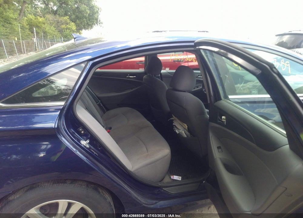 2012 HYUNDAI SONATA VIN: 5NPEB4AC6CH310449