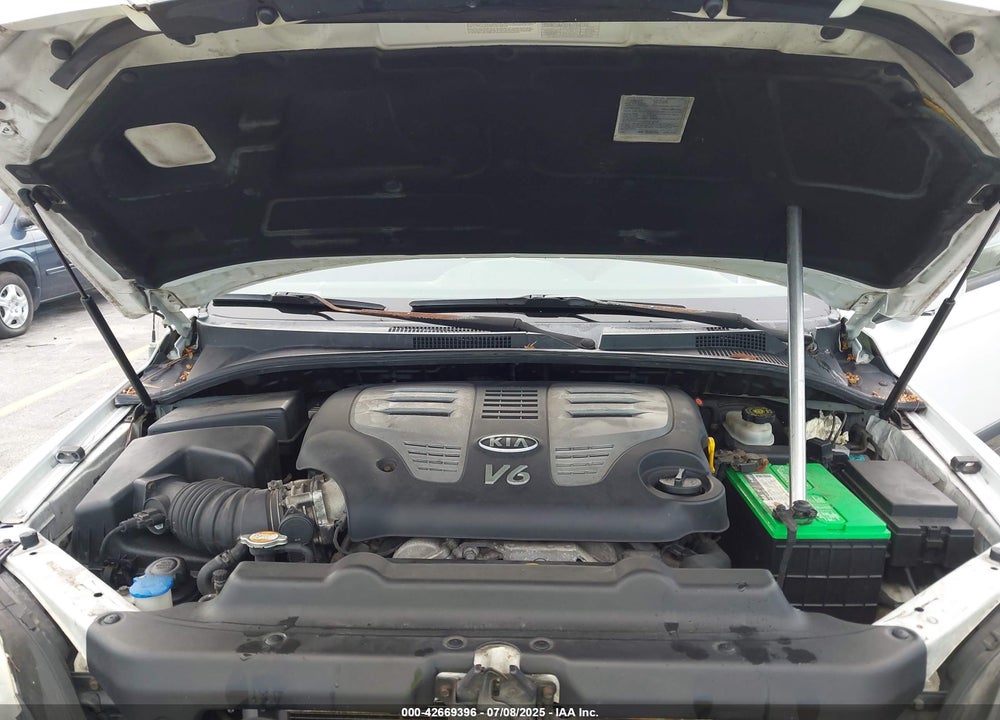 2007 KIA SORENTO VIN: KNDJD736475666082