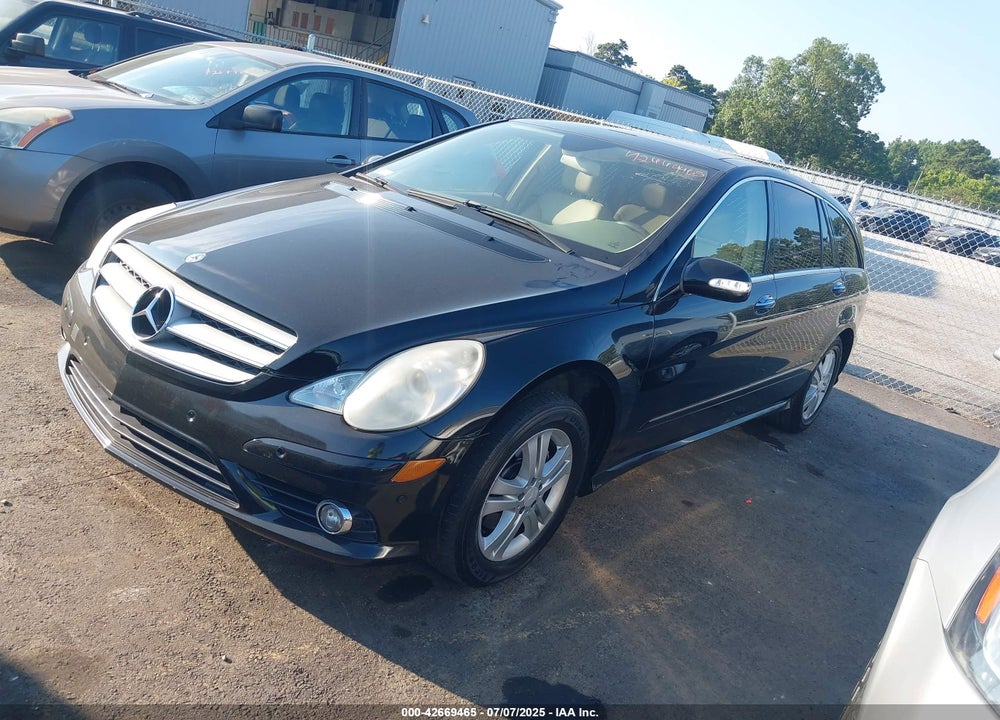 2008 MERCEDES-BENZ R 320 CDI VIN: 4JGCB22E18A074993