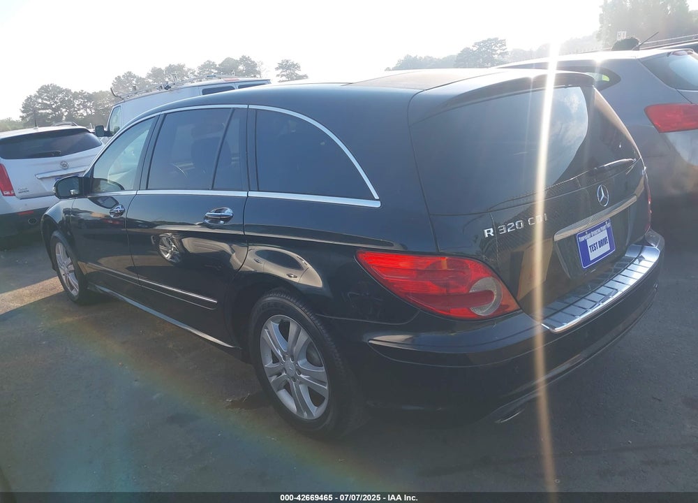 2008 MERCEDES-BENZ R 320 CDI VIN: 4JGCB22E18A074993