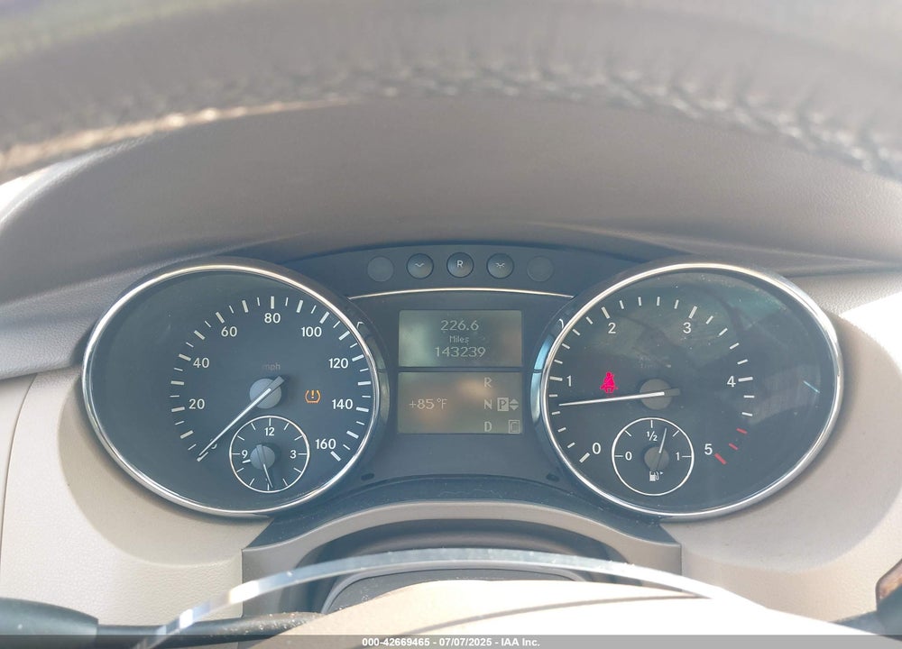 2008 MERCEDES-BENZ R 320 CDI VIN: 4JGCB22E18A074993