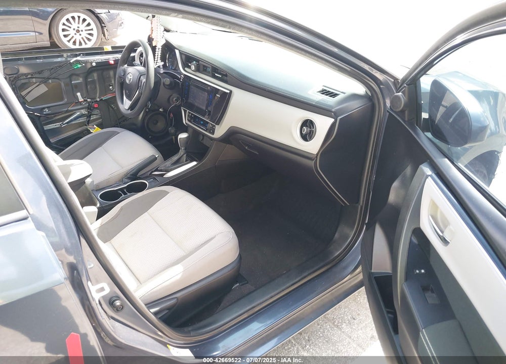 2017 TOYOTA COROLLA VIN: 5YFBURHE9HP705253