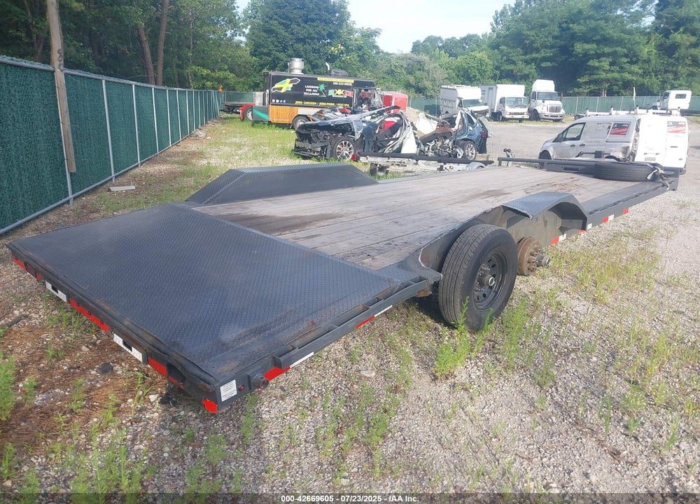 2025 LAMAR TRAILER VIN: 5RVBH2227SP137416