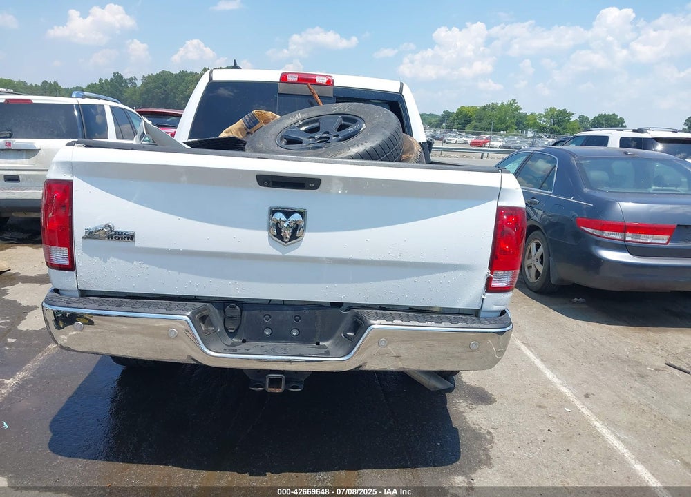 2015 RAM 1500 VIN: 1C6RR6LG8FS630068