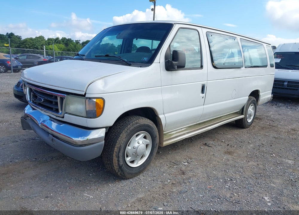 2003 FORD E-350 SUPER DUTY VIN: 1FBSS31L03HA00345