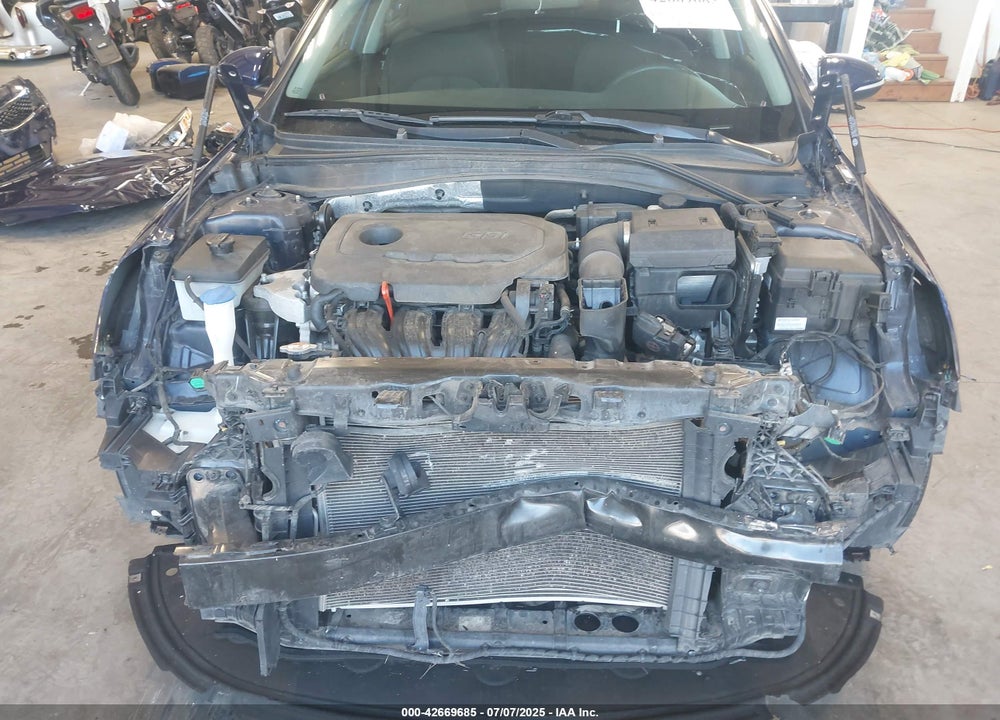 2018 KIA OPTIMA VIN: 5XXGT4L32JG192203