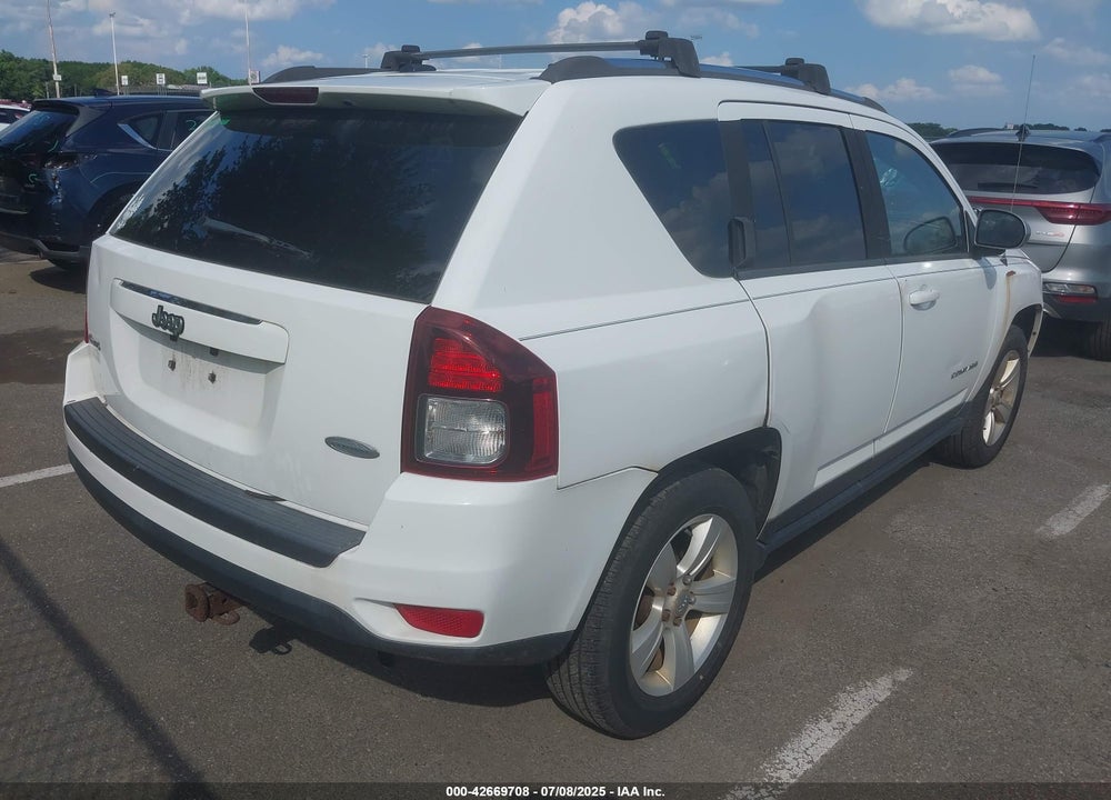 2014 JEEP COMPASS VIN: 1C4NJDEBXED858760