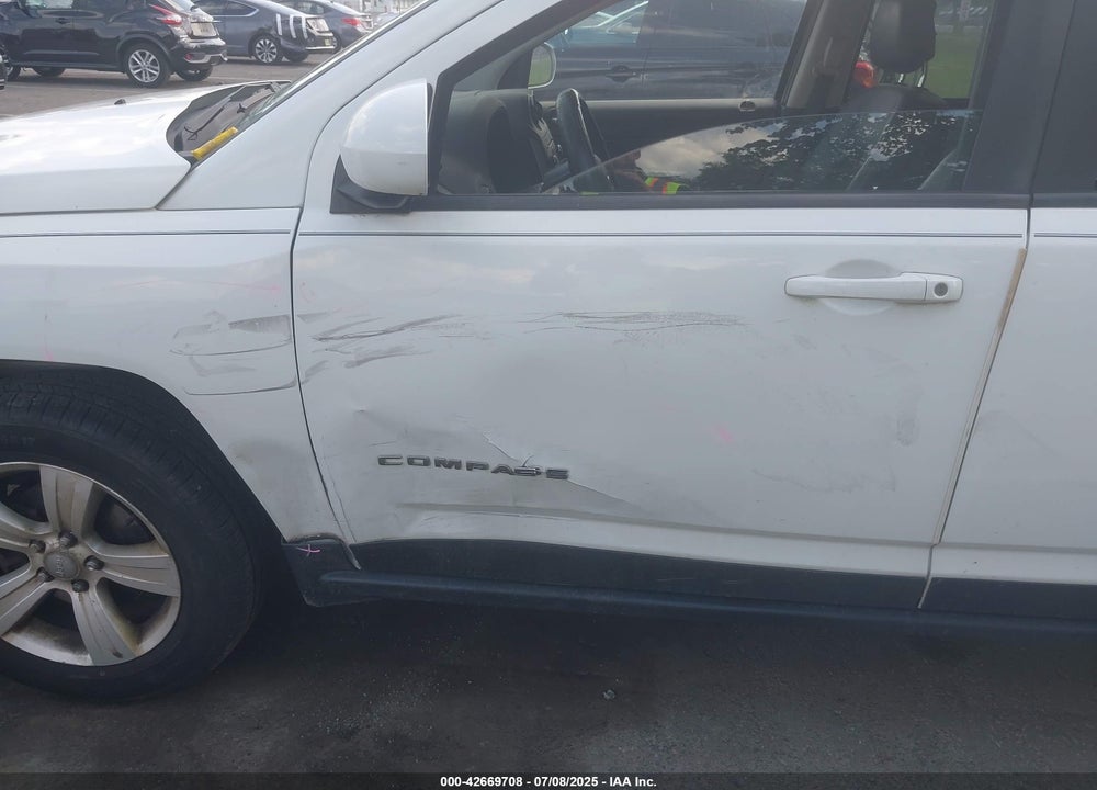 2014 JEEP COMPASS VIN: 1C4NJDEBXED858760