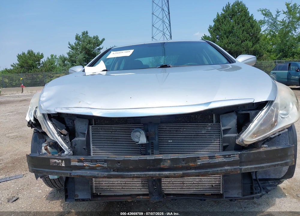 2011 HYUNDAI SONATA VIN: 5NPEB4AC7BH150368