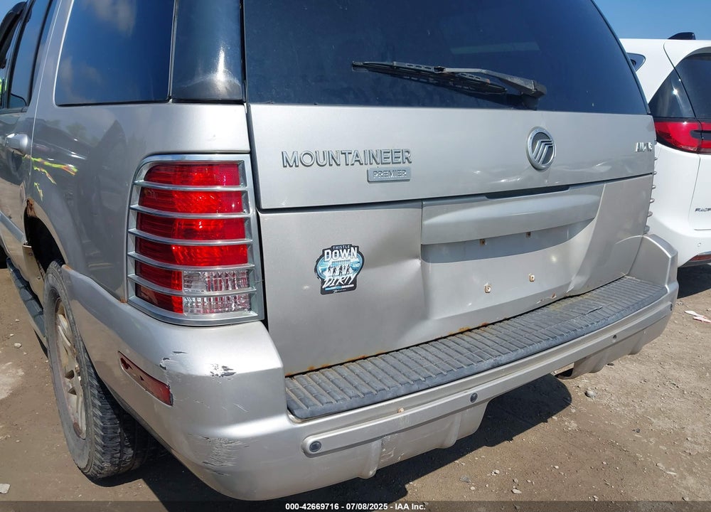 2004 MERCURY MOUNTAINEER VIN: 4M2DU86W84ZJ20303
