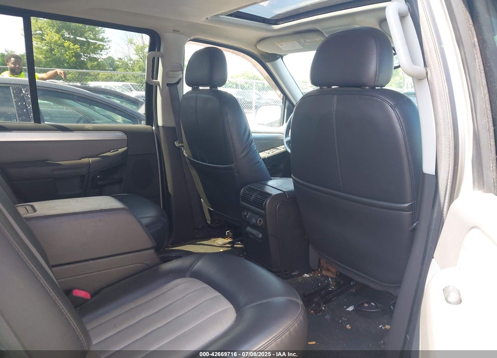 2004 MERCURY MOUNTAINEER VIN: 4M2DU86W84ZJ20303