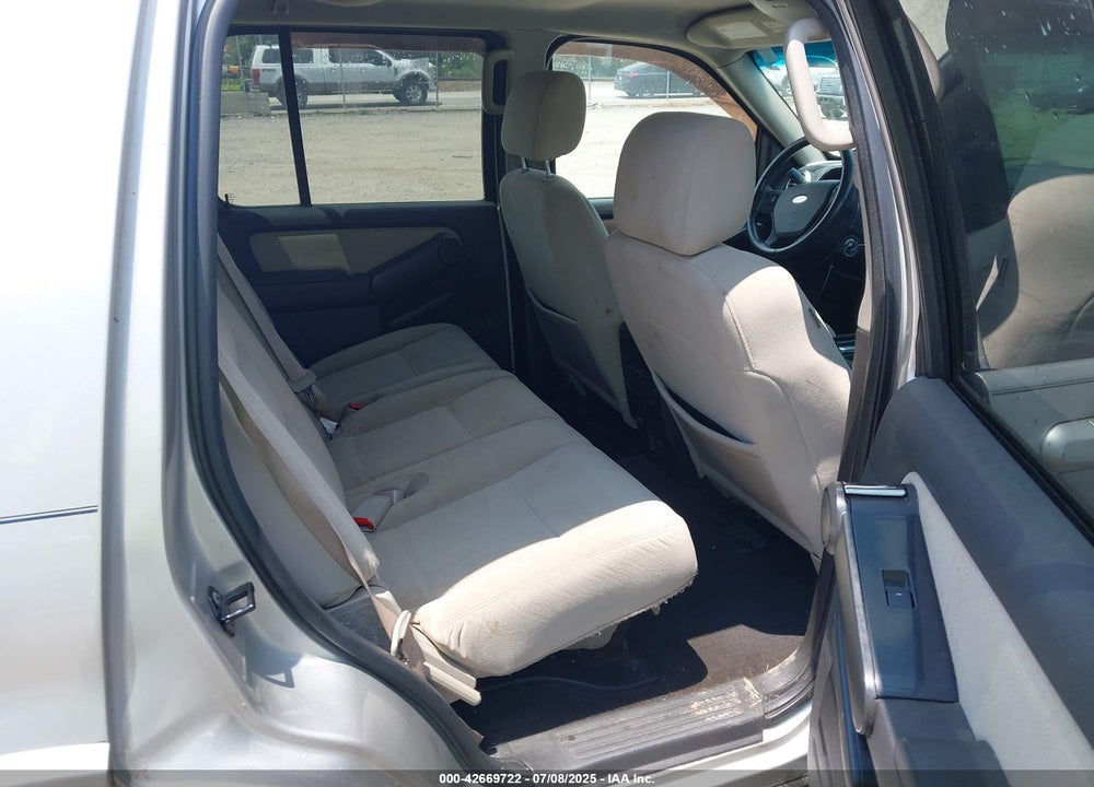 2008 FORD EXPLORER XLT VIN: 1FMEU73E48UA11531