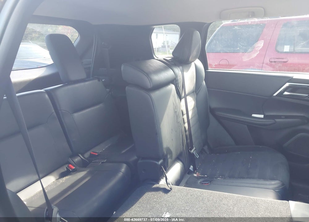 2024 MITSUBISHI OUTLANDER VIN: JA4J4VA8XRZ048408