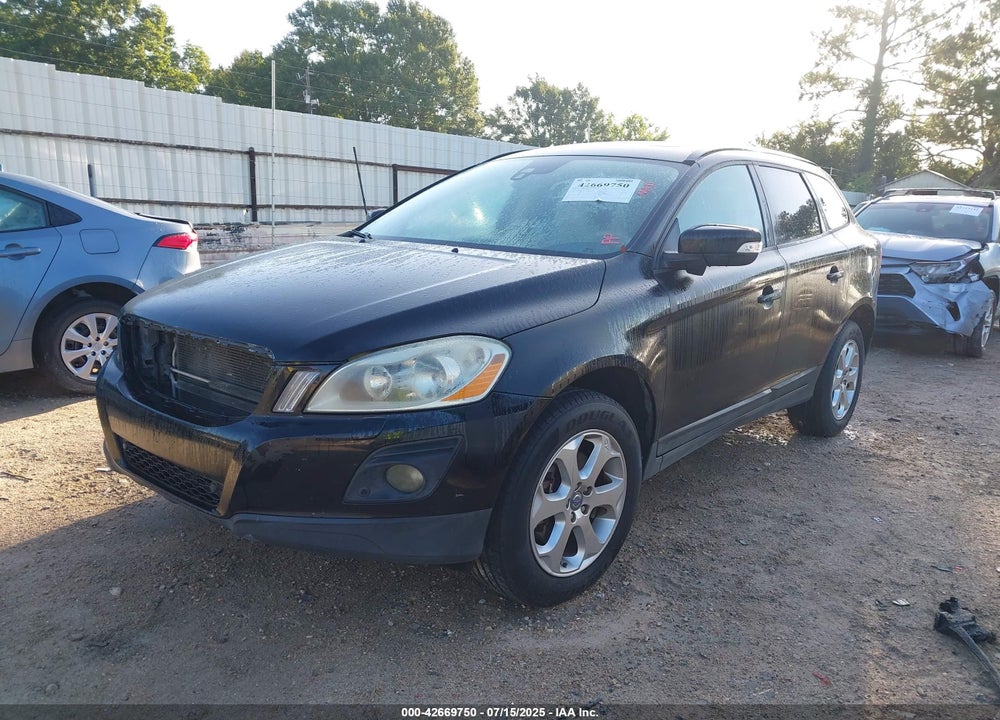 2010 VOLVO XC60 VIN: YV4982DL0A2121372