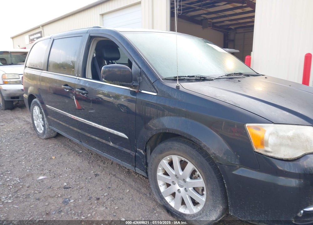2013 CHRYSLER TOWN & COUNTRY TOURING VIN: 2C4RC1BG8DR821308