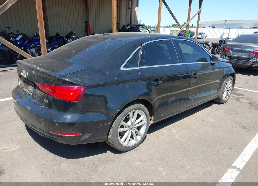 2015 AUDI A3 VIN: WAUAJGFF2F1042062