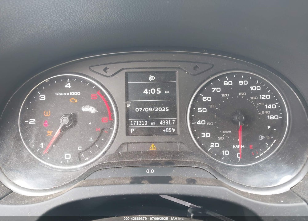 2015 AUDI A3 VIN: WAUAJGFF2F1042062