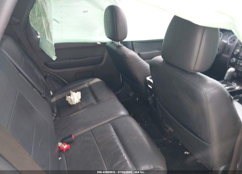 2011 FORD ESCAPE VIN: 1FMCU0E7XBKC61792