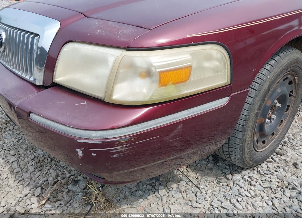 2008 MERCURY GRAND MARQUIS VIN: 2MEFM74V88X610558