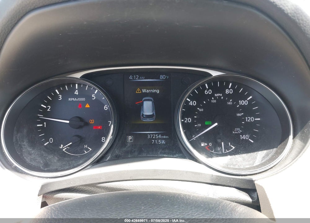 2016 NISSAN ROGUE VIN: 5N1AT2MT1GC922132