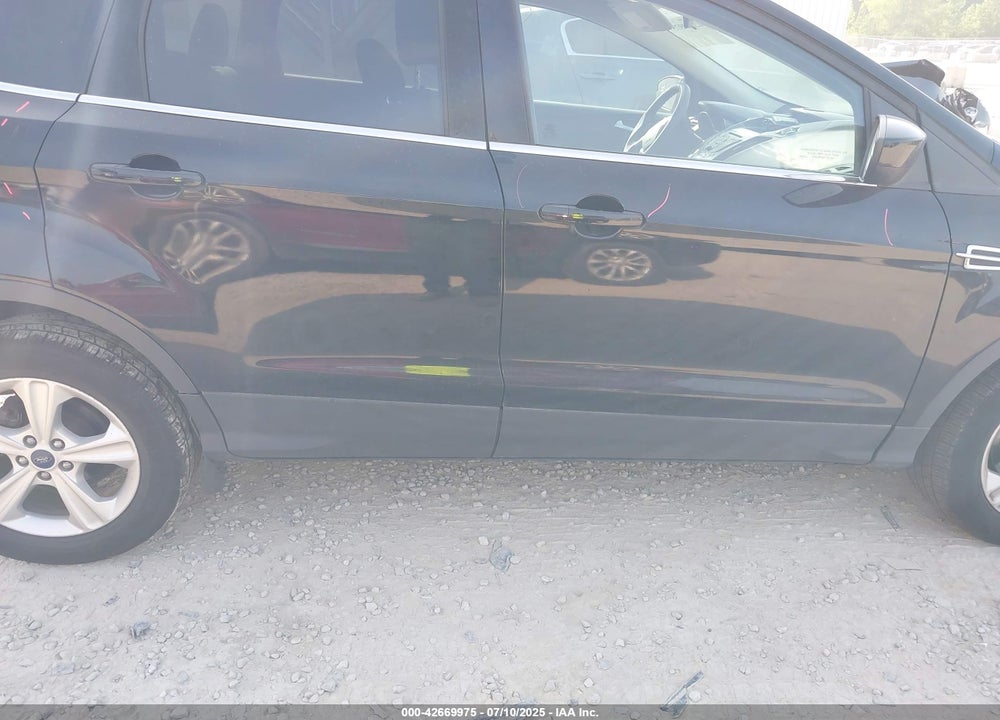 2016 FORD ESCAPE VIN: 1FMCU0G7XGUA23773