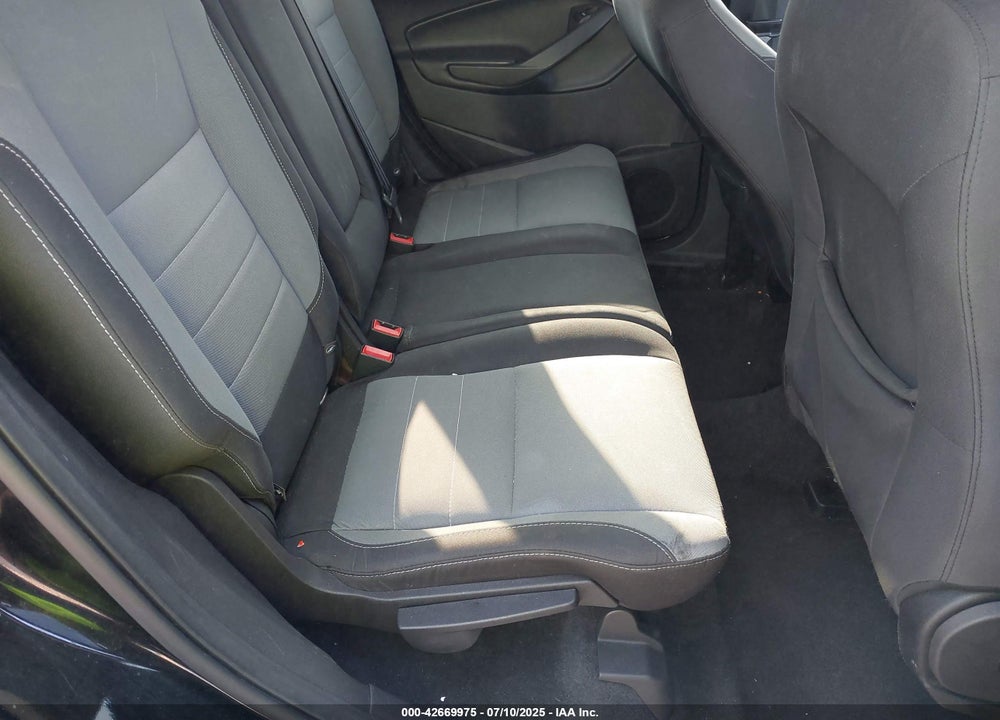 2016 FORD ESCAPE VIN: 1FMCU0G7XGUA23773