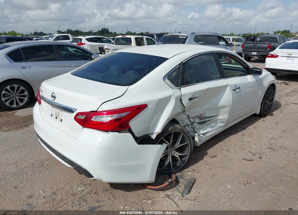 2016 NISSAN ALTIMA VIN: 1N4AL3AP0GN353382