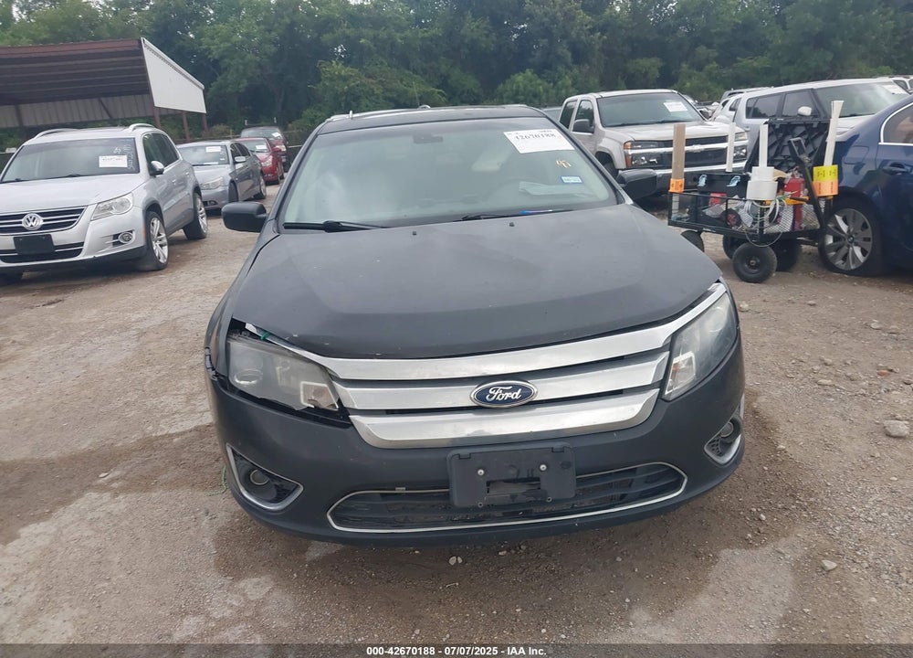 2011 FORD FUSION VIN: 3FAHP0JG2BR172789