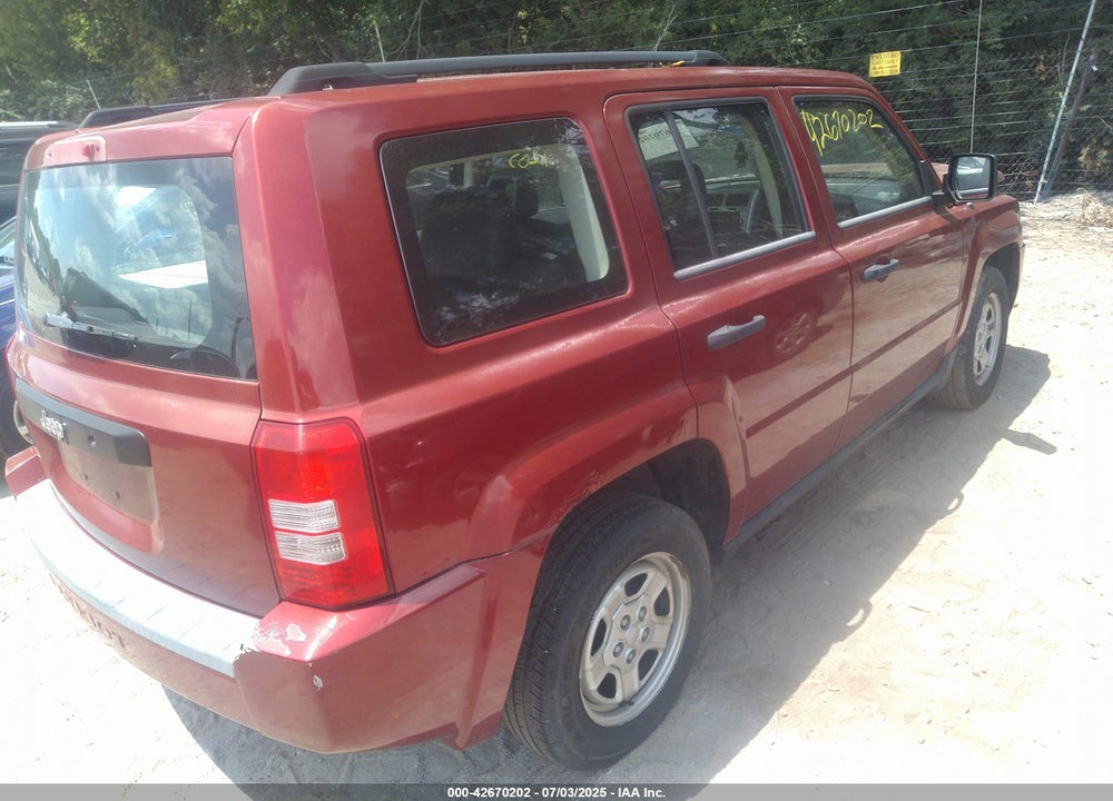 2008 JEEP PATRIOT VIN: 1J8FT28008D799325