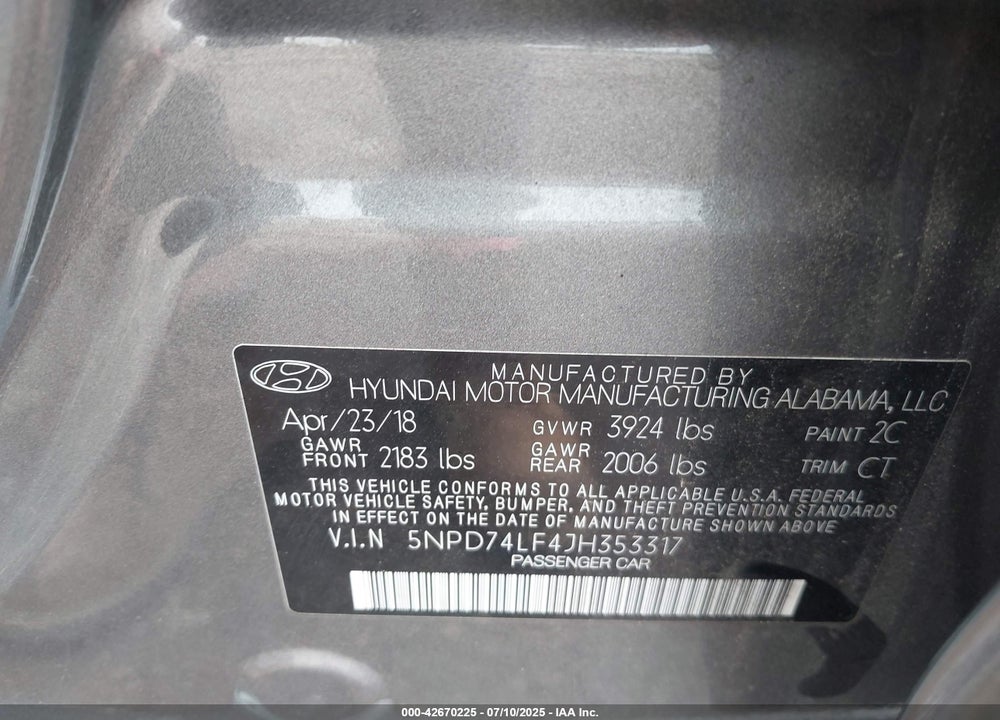 2018 HYUNDAI ELANTRA VIN: 5NPD74LF4JH353317